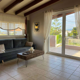 Lithos Apartment