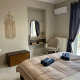 Lithos Apartment